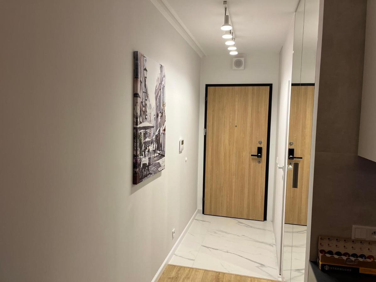 Warsaw Home Suites 外观 照片