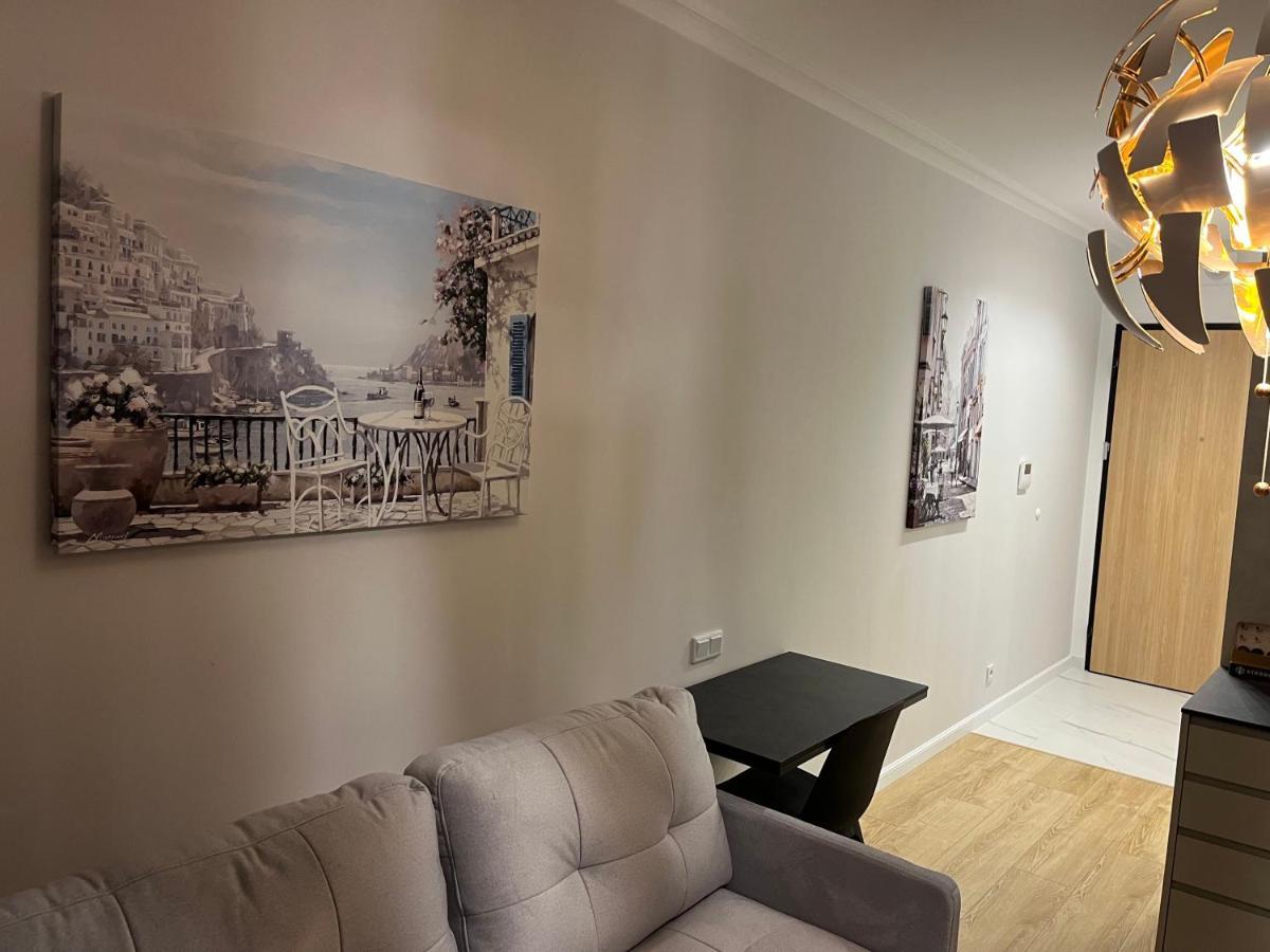 Warsaw Home Suites 外观 照片