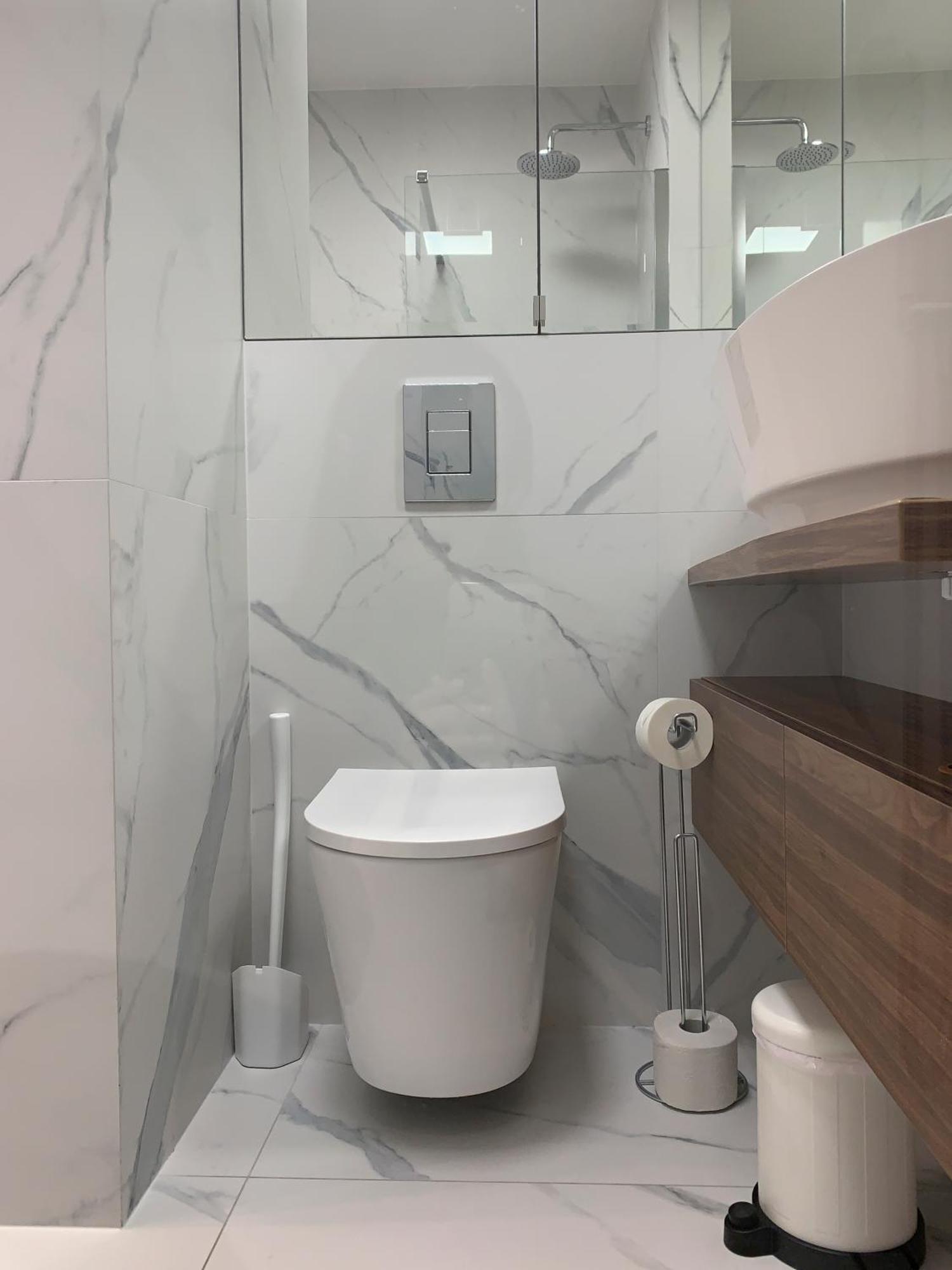 Warsaw Home Suites 外观 照片