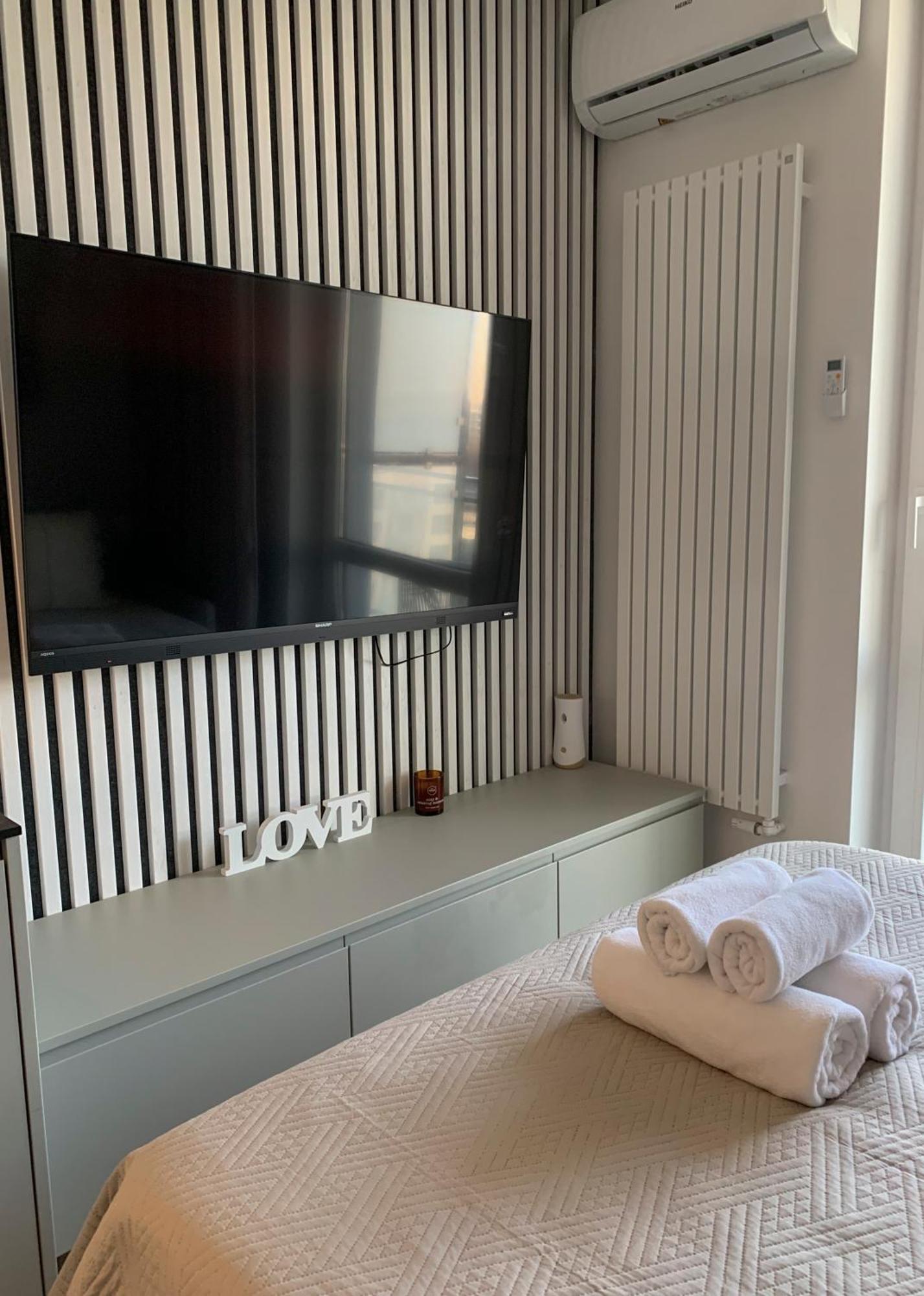 Warsaw Home Suites 外观 照片